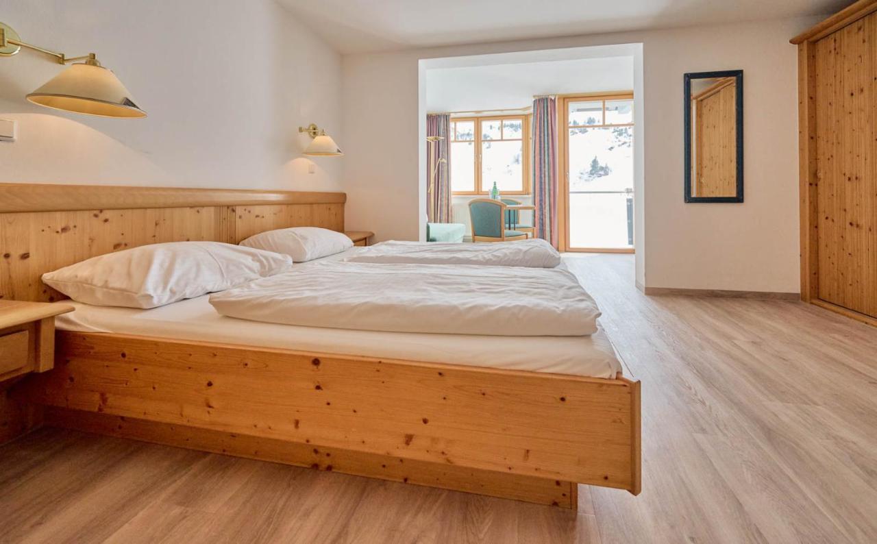 Heart Hotel Aurora Obertauern Bagian luar foto