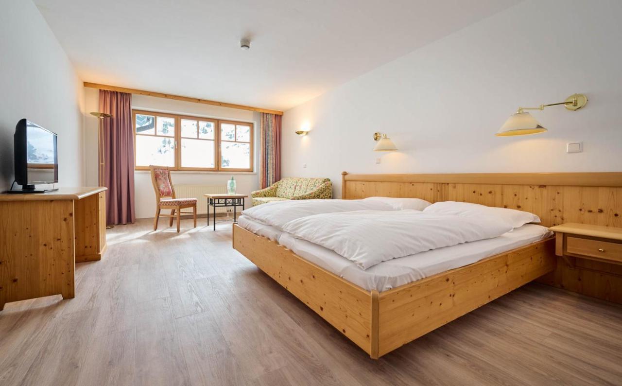 Heart Hotel Aurora Obertauern Bagian luar foto